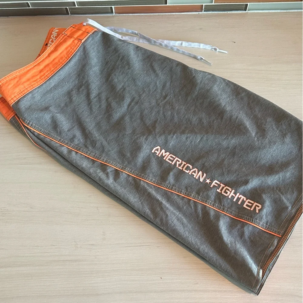 American Fighter Men's Gray and Orange Swim Board Shorts